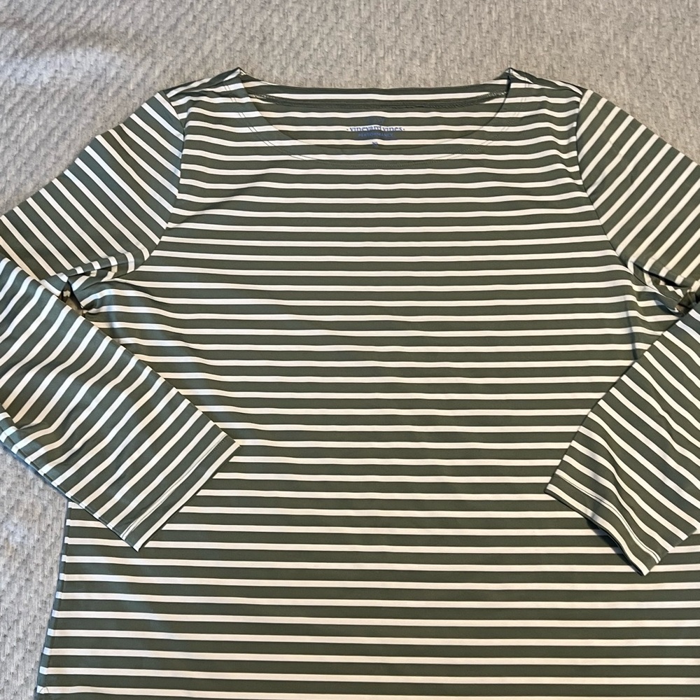 Vineyard vines 3/4 sleeve performance shirts bundle